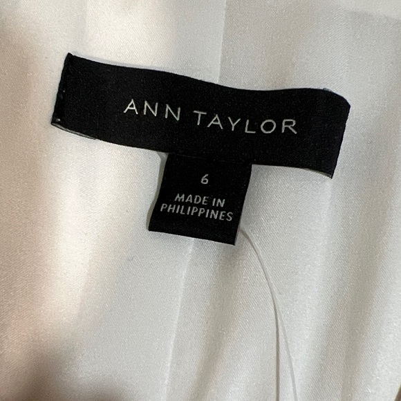 New Ann Taylor Cream Blazer - Picture 6 of 8